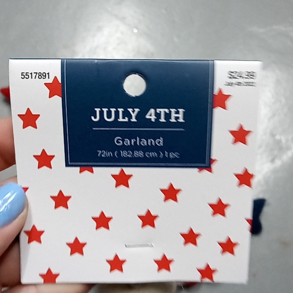 Patriotic wool Garland - Picture 2 of 2